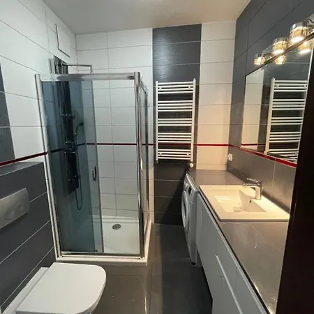 42 M Z Miejscem W Garazu Z Winda Blisko Centrum I Morza Apartmán