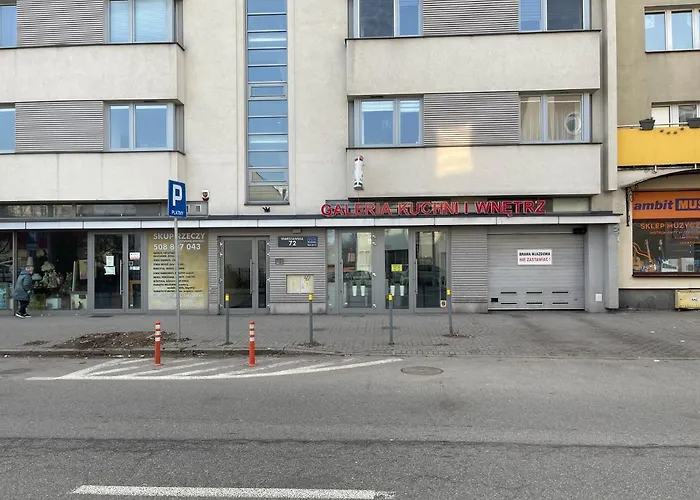 42 M Z Miejscem W Garazu Z Winda Blisko Centrum I Morza アパート *